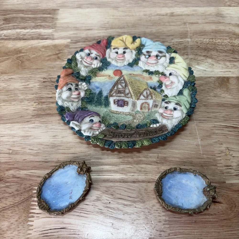 1996 Popular Imports Snow White Mini Tea Set